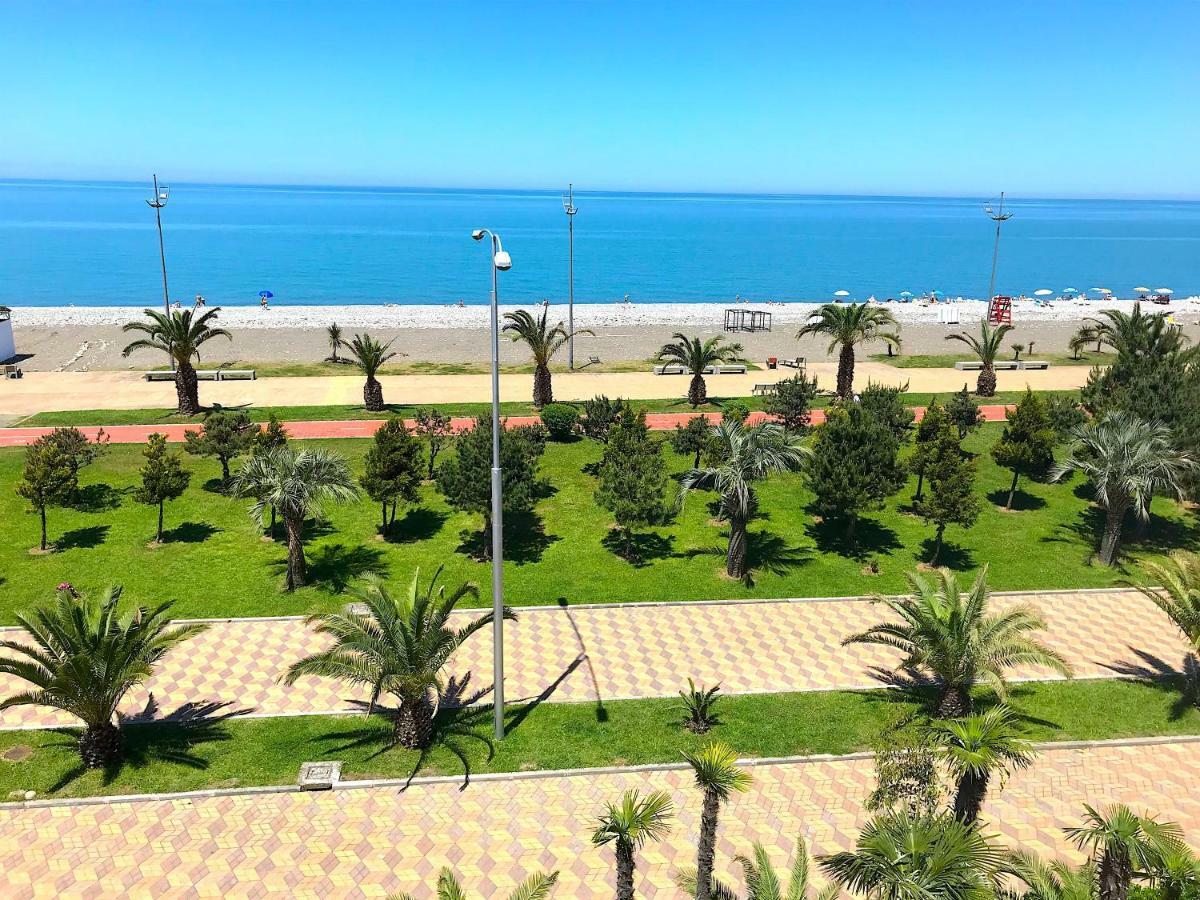 Orbi City باتومي المظهر الخارجي الصورة