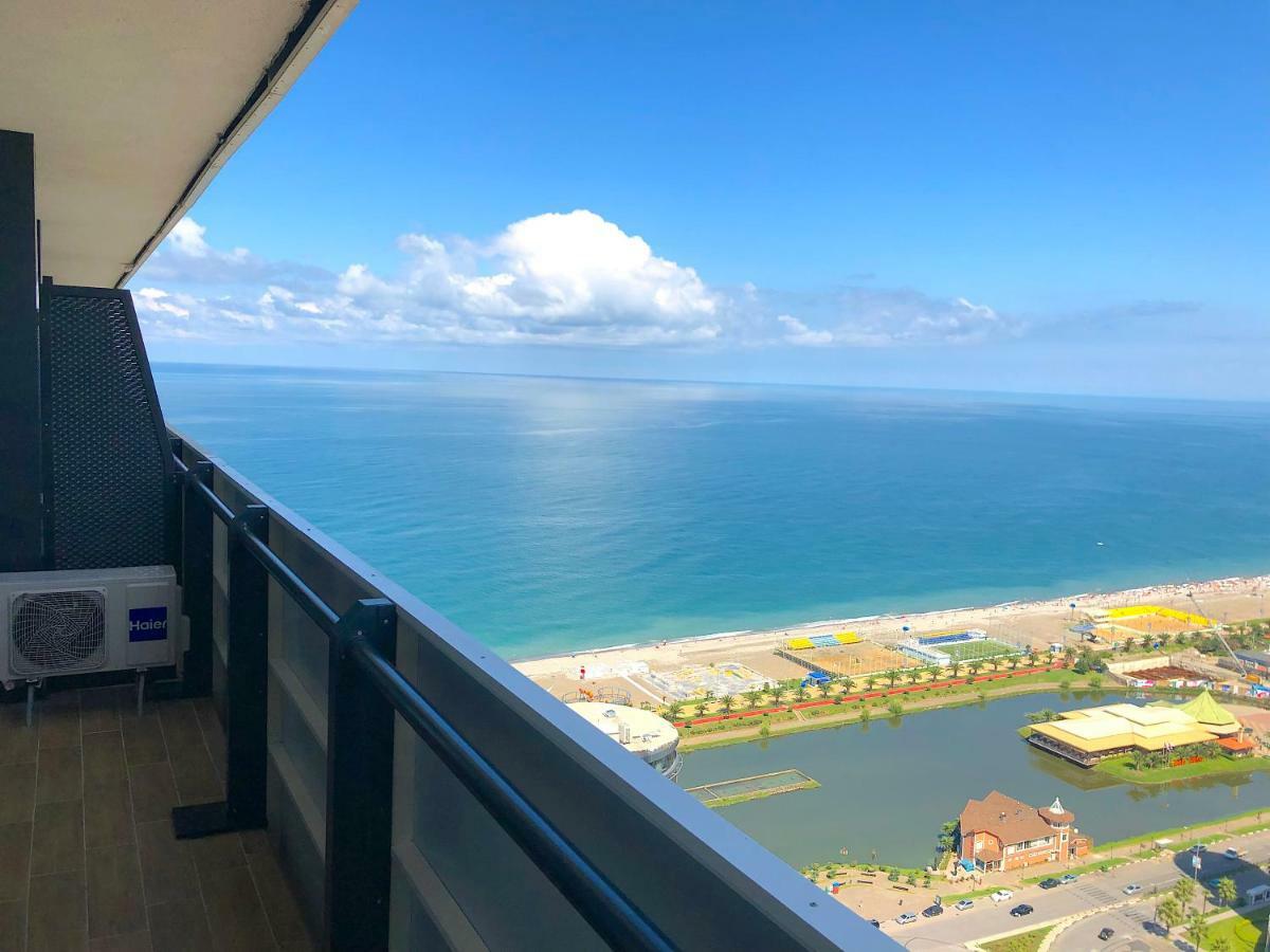 Orbi City باتومي المظهر الخارجي الصورة